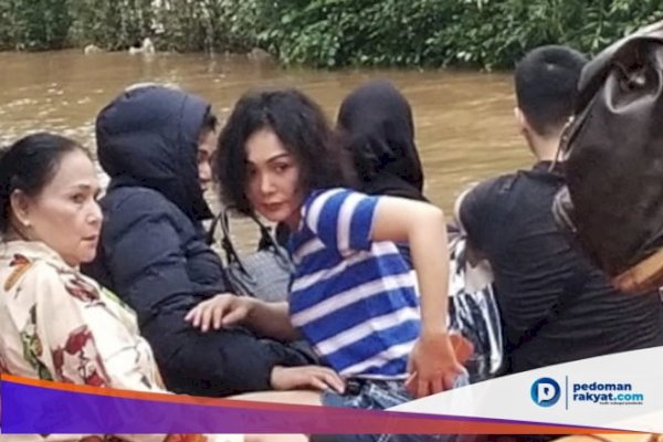 Ini Artis yang Rumahnya Kena Banjir dan Gaya Busananya