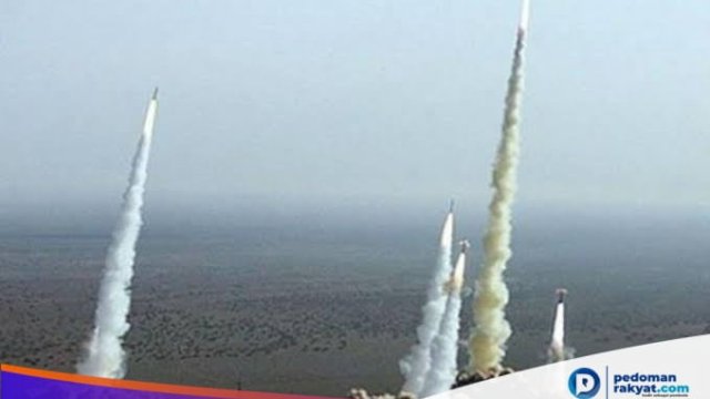 Tampung Tentara AS, Sepuluh Roket Hantam Pangkalan Militer Irak