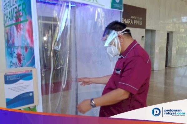 Fakultas Teknik UNM Makassar Produksi Massal Tenda Sterilisasi