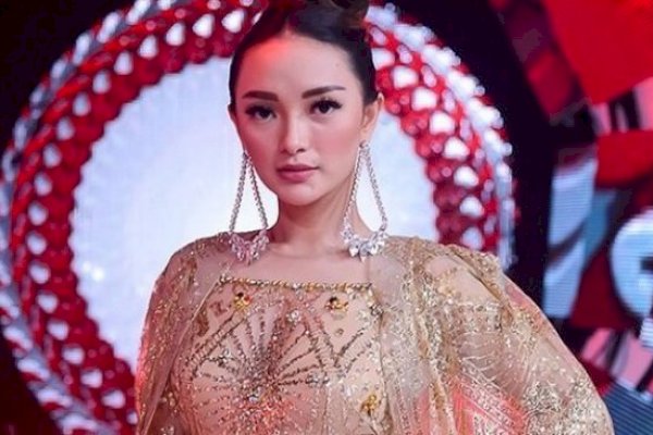 Buah Ini Rahasia Zaskia Gotik Langsung Hamil Setelah Menikah