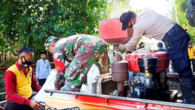 Mobil Penggilingan Padi Gratis Disiapkan Polres Gowa di Kampung Rewako
