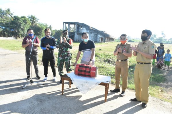 Terbengkalai Sejak Era Ibrahim Rewa, Bupati Syamsari Siap Benahi Stadion Bilacaddi