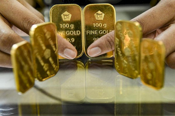 Harga Emas Hari Ini, Menguat ke Rp934 Ribu per Gram