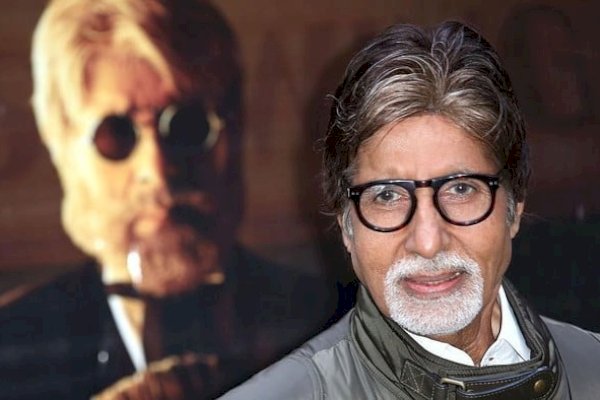 Alami Gejala Ringan, Amitabh Bachchan dan Putranya Positif Korona