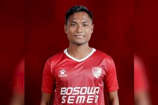 Dua Pemain PSM Ini Lelang Jersey untuk Disumbangkan Korban Banjir Masamba