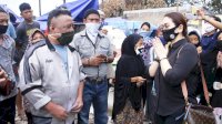 Debbie Rusdin Kunjungi Korban Kebakaran di Maccini, Beri Santunan Setiap KK