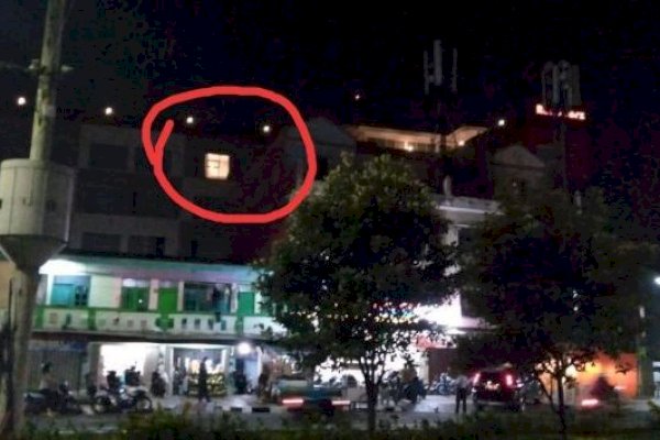 Asyik Begituan di Hotel Lupa Tutup Gorden, Akhirnya Jadi Tontonan Bersama