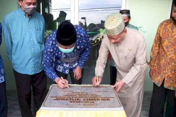 Bupati Suardi Bangga Pesantren Mangkoso Punya Minimarket