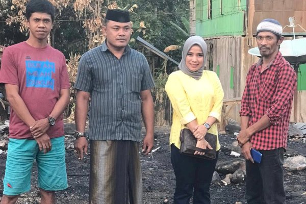Legislator Golkar Sulsel Ayu Santuni dan Semangati Korban Kebakaran di Kajang