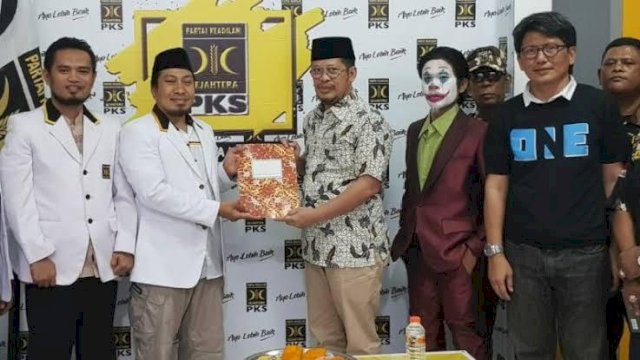 Komitmen PKS ke DILAN Tak Sampai Enam Bulan, Akhir Agustus Pindah ke IMUN