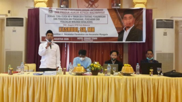 Legislator DPRD Kota Makassar, Kasrudi Gelar Sosialisasi Perda Minol