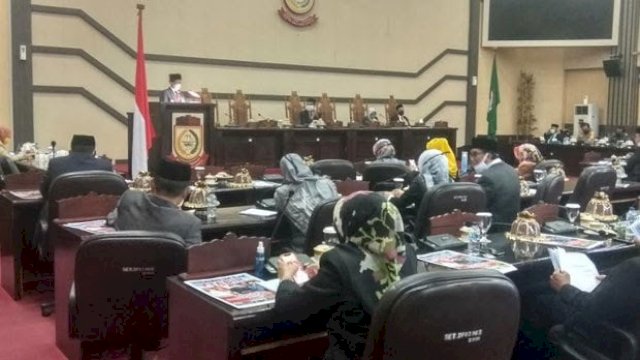 Paripurna DPRD Makassar, Minta PJ Wali Kota dan SKPD Tingkatkan Pelayanan