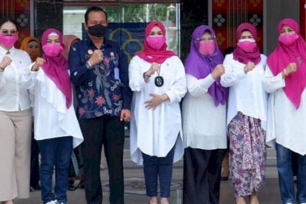Satu Tahun Mengabdi, Kaukus Parlemen Perempuan Sulsel Berbagi dengan Warga Binaan Rutan