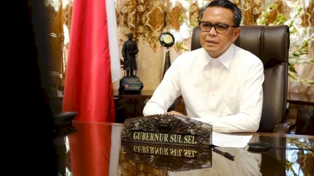 Gubernur Nurdin Usir Pejabatnya yang Asyik Main Ponsel Usai Dilantik