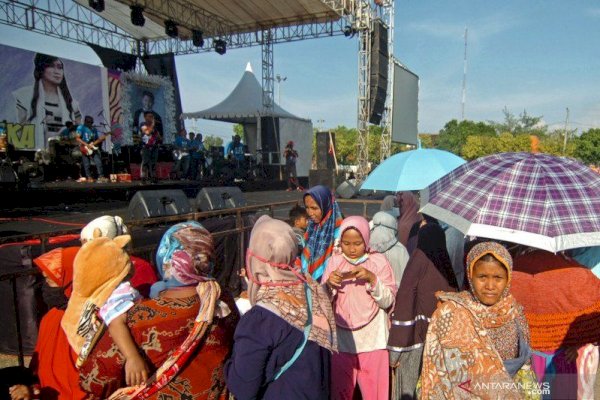 Konser Dangdut Berujung Kapolsek Dicopot hingga Wakil Ketua DPRD Tersangka