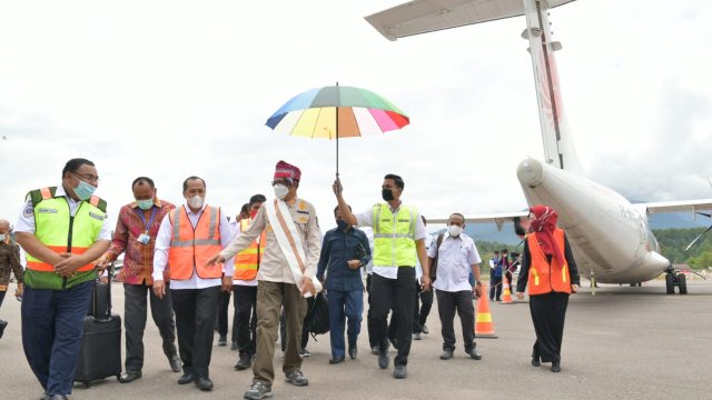 Gubernur Nurdin Harap Bandara Toraja Layani Penerbangan Tiap Hari