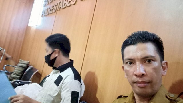 Pendemo yang Acak-acak Ruang Paripurna DPRD Makassar Harus Ditangkap
