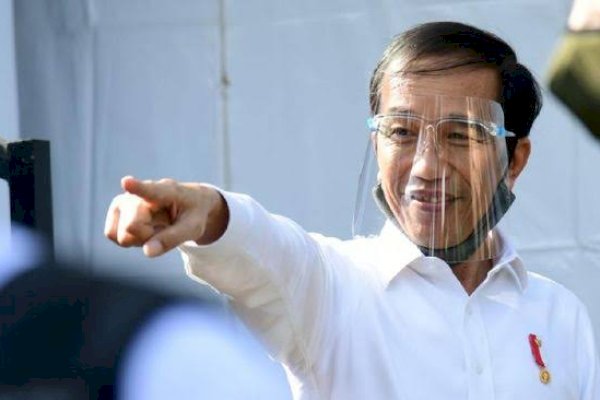 Menjaga Hak Konstitusi Rakyat, Jokowi Tegaskan Pilkada Tak Ditunda