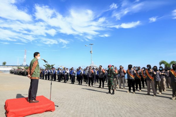 Cegah Corona, Rudy Pimpin Apel Gabungan 3000 Pasukan Disinfektan Massal