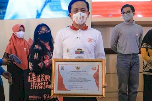 Rudy Djamaluddin Raih Penghargaan di Puncak Peringatan Hari Anak Nasional