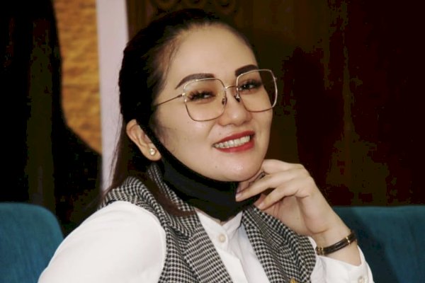Legislator Golkar Sulsel Debbie: Malkan Amin-Salahuddin adalah Solusi Masalah di Barru