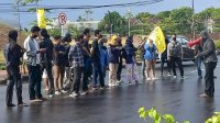Sinergi Polres, TNI hingga Satpol PP Kawal Demo Tolak Omnibus Law di DPRD Gowa