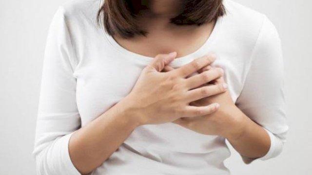 Pria Ini Remas Payudara Anak Kos, Begini Ceritanya