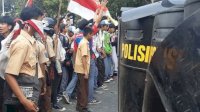Terungkap Cara Anak STM Bikin Ricuh di Demo, Bawa Oli Supaya Polisi Jatuh