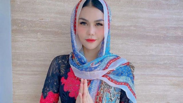 DJ Katty Butterfly Sangat Bahagia Sudah Memeluk Agama Islam