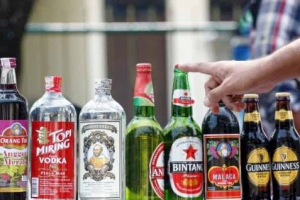 RUU Minol: Peminum Dipenjara 2 Tahun atau Denda Rp50 Juta