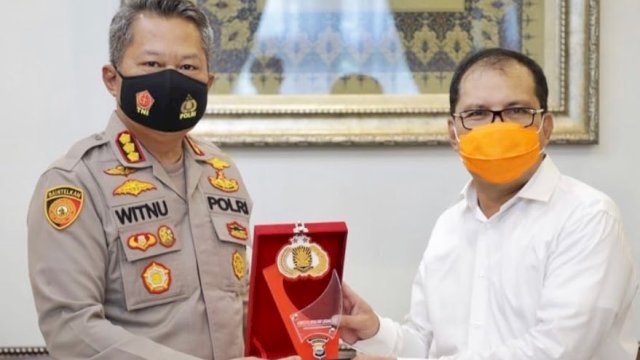 Penuh Canda Tawa, Pertemuan Cawalkot Danny-Kapolrestabes Makassar saat Serukan Pilkada Damai