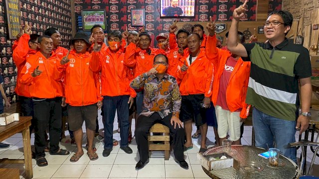 Danny Pomanto bersama Eks Pemain PSM Makassar