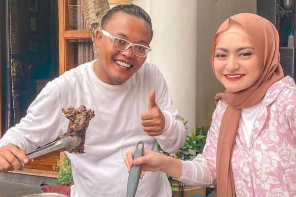 Muka Tegang Sule Jelang Menikah dengan Nathalie, Bahkan Sudah Memerah