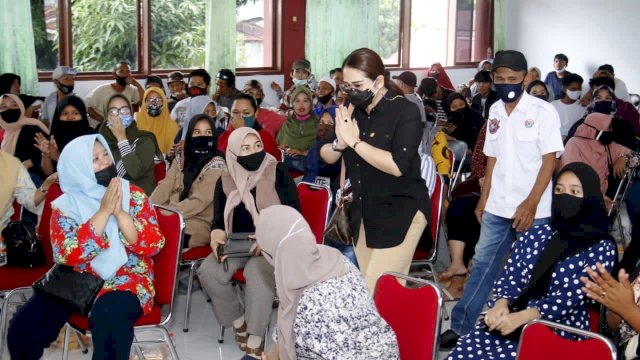 Ternyata Penerima BPJS-KIS Gratis Tak Merata, Terungkap Saat Debbie Rusdin Reses