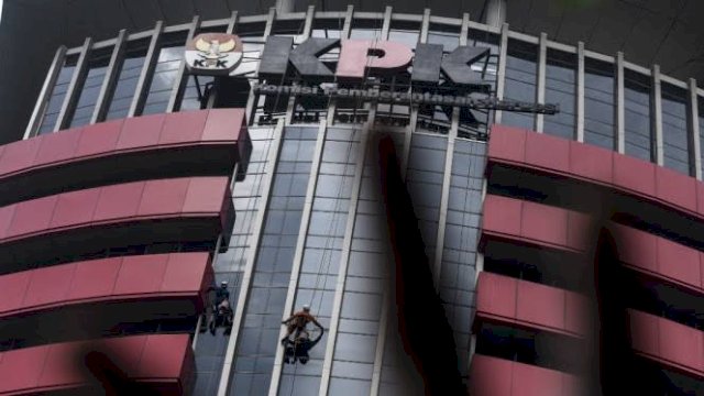 KPK Tangkap Pejabat Kemensos Terkait Program Bansos Covid-19