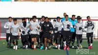 Lihat Timnas Indonesia U-19 Antusias Jalani TC di Spanyol