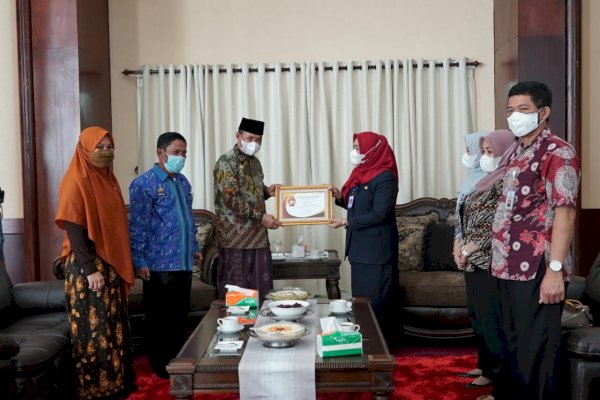 BKKBN Beri Penghargaan ke Pemkab Luwu Setelah Pelayanan KB Capai 85,7 Persen