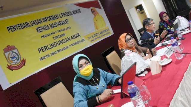 Anggota DPRD Makassar dari Fraksi Golkar, Apiaty Amin Syam