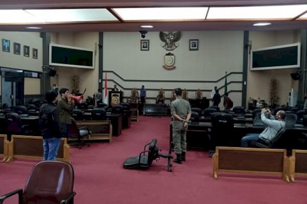 Sekretariat DPRD Makassar Cabut Laporan di Polisi soal Pengrusakan Fasilitas Kantor