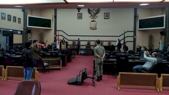 Sekretariat DPRD Makassar Cabut Laporan di Polisi soal Pengrusakan Fasilitas Kantor