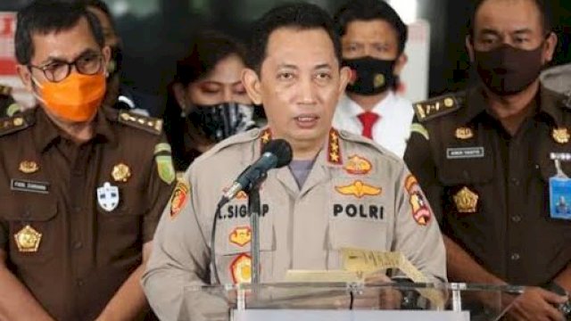 Presiden Joko Widodo usul Listyo Sigit calon Kapolri