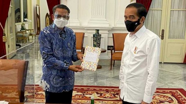 Gubernur Sulsel Nurdin Abdullah dan Presiden RI Joko Widodo