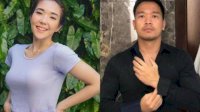 Penampilan Michael Yukinobu Jalani Pemeriksaan Video Syur dengan Gisel, Buka Kancing Atas Kemeja Putihnya