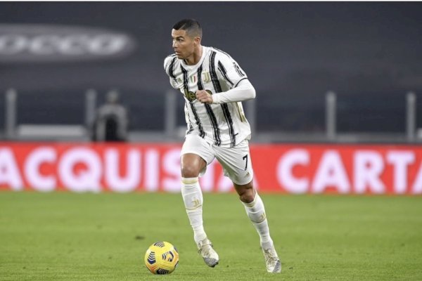Ronaldo Kemas-kemas Barang dari Rumahnya di Turin, Rumor Tinggalkan Juve Makin Kuat