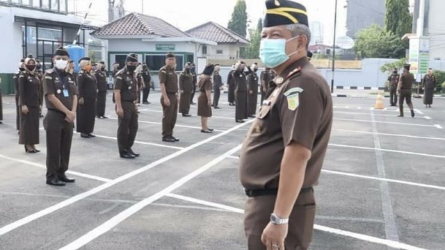 Belasan Jaksa dan Pegawai di Kejati Sulsel Bakal Disanksi karena Telat Ikut Apel