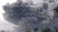 VIDEO Saat Gunung Semeru Meletus, Muntahkan Awan Panas Guguran