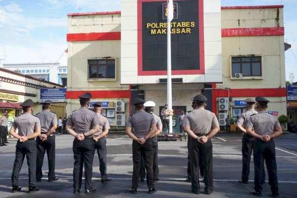 Selamat ! Ratusan anggota Polisi Jajaran Polrestabes Makassar Naik Pangkat