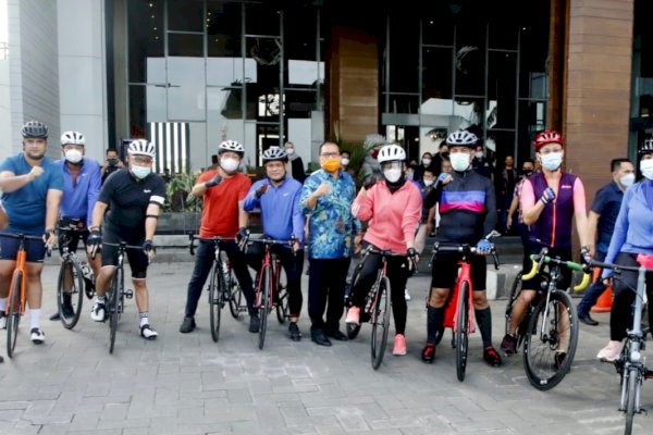 Usai Sapa Pendukung Via Daring, Fatma Gowes Bareng Suami dan Petinggi NasDem