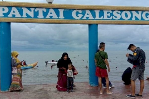 Pemkab Takalar Sukses Jadikan Pantai Galesong Destinasi Wisata Pilihan Keluarga