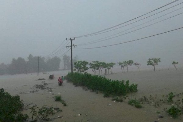 Debit Air Sungai Pappa Takalar Meningkat, Bupati Syamsari Minta Warga Siaga